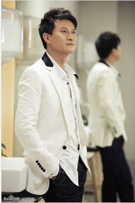 劉錫明分別出席泰州美容院活動、錦州美容院客戶答謝晚會